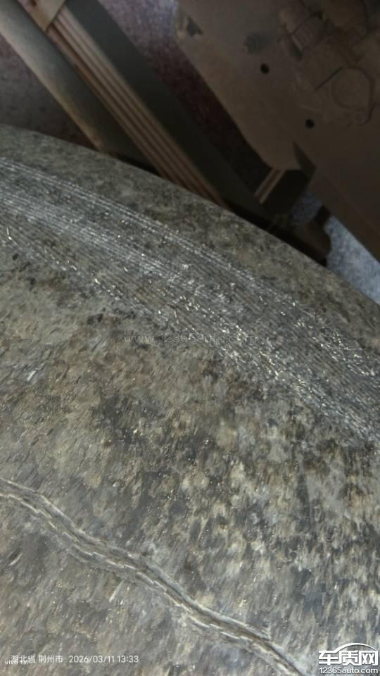 东风商用车<em>转向</em><em>拉杆</em>故障导致前轮异常磨损