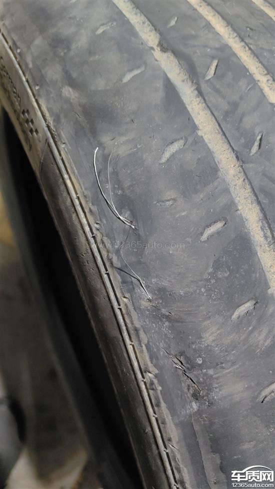 比亚迪汉刹车异响 吃胎 漆面脱落