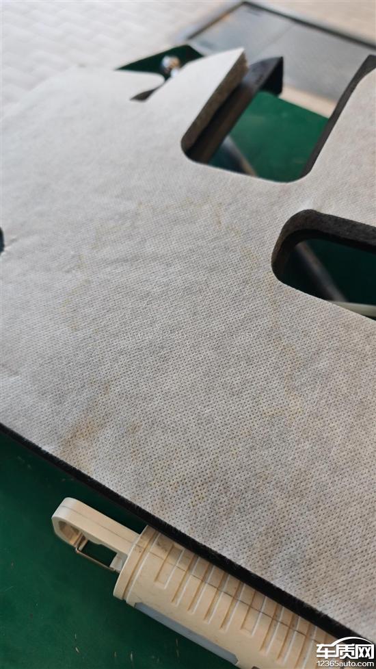 华晨宝马3系<em>刹车</em>偏软 <em>车</em>辆漏<em>刹车</em><em>油</em>