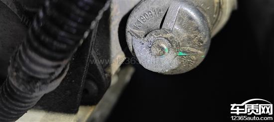 一汽解放J6P空气<em>干燥</em><em>器</em>总成故障 要求处理