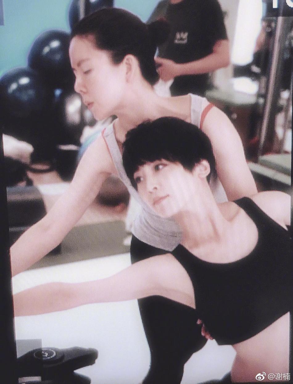 孕妈谢楠坚持运动气色好