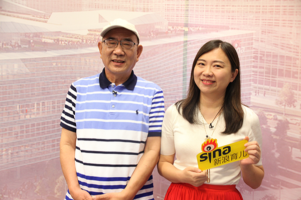 著名儿童文学作家、《蓝皮鼠和大脸猫》之父葛冰与女儿北京电影学院副教授、儿童文学畅销书作家葛竞,做客《名家说绘本》栏目