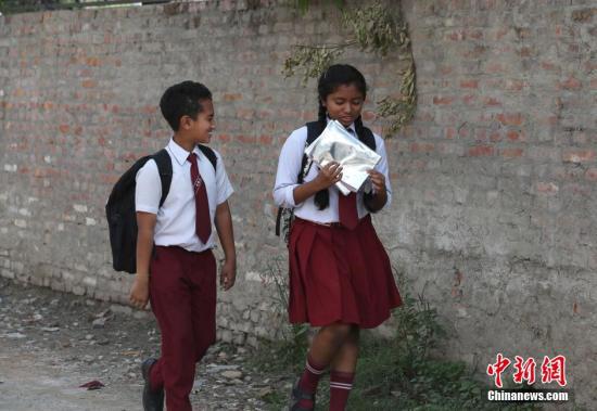 ����ͼ��ѧ��У����&nbsp;�����緢 ������ ��