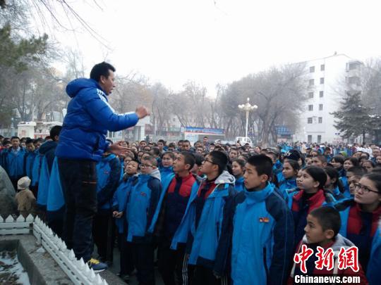 新疆呼图壁6.2级地震:临近石河子地区部分学校提前放学