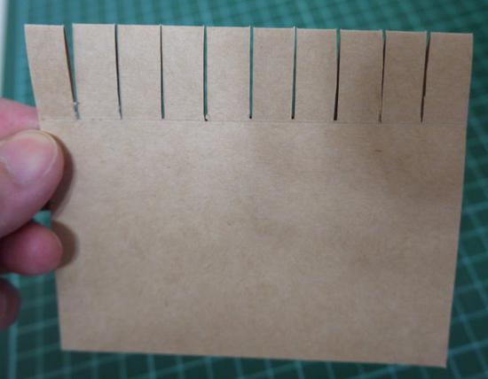 【爱丽丝手工书做法:3D纸画书】