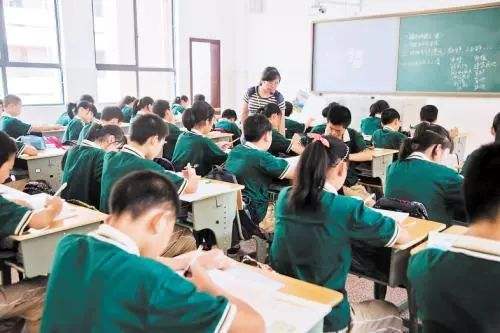 辽宁发布中小学课后服务收费标准 每月不高于