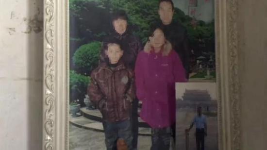 ▲梁起超一家四口。受访者供图