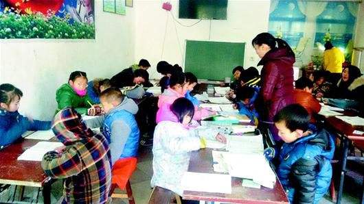 校外辅导市场疯长:孩子寒假辅导课花掉一人工资