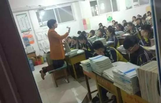“真要倒也要倒在讲台上”
