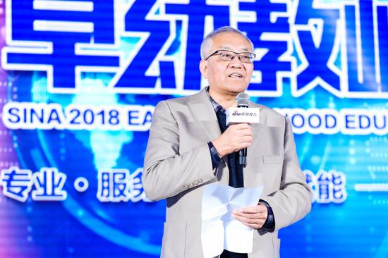 中国关心下一代工作委员会专家委员会副秘书长梅建