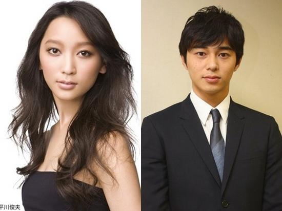 东出昌大与渡边杏结婚1年多后,终于迎来2个家庭新成员