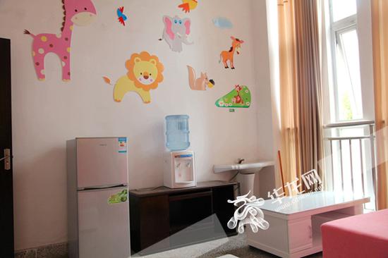 温馨母婴室 重庆市渝北中学供图 华龙网发