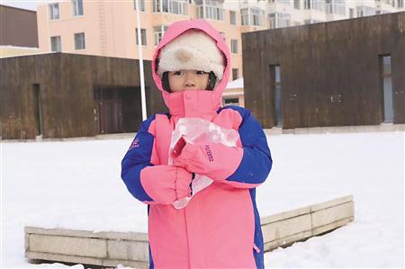 薇薇在冰天雪地里