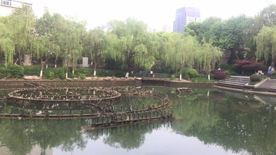事发明场