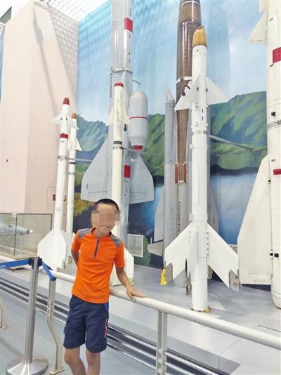 同同在中国航天博物馆(受访者供图)