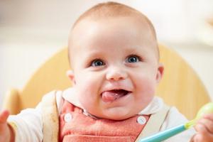 如何给宝宝科学的添加辅食？
