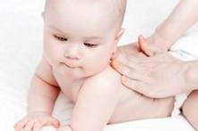 儿童暑期4类高发皮肤病巧预防