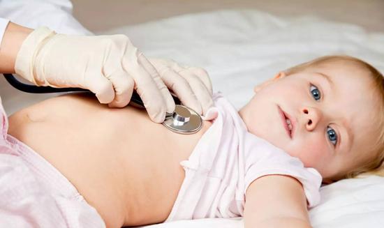 小儿胃肠型感冒 应多休息少活动