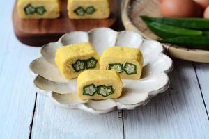 营养又健康的早餐小食--秋葵厚蛋烧(图)
