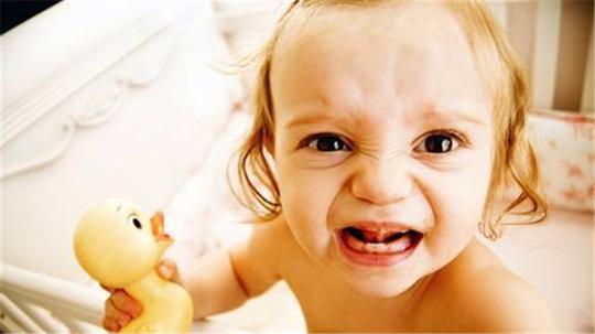 宝宝出现脸黄的原因及怎样护理?|黄疸|宝宝|护