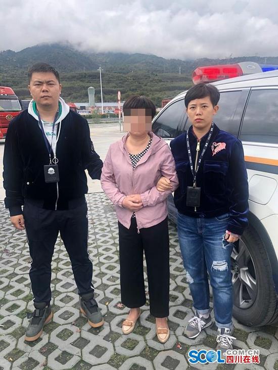 射洪警方在西昌市抓获相关涉案人员。