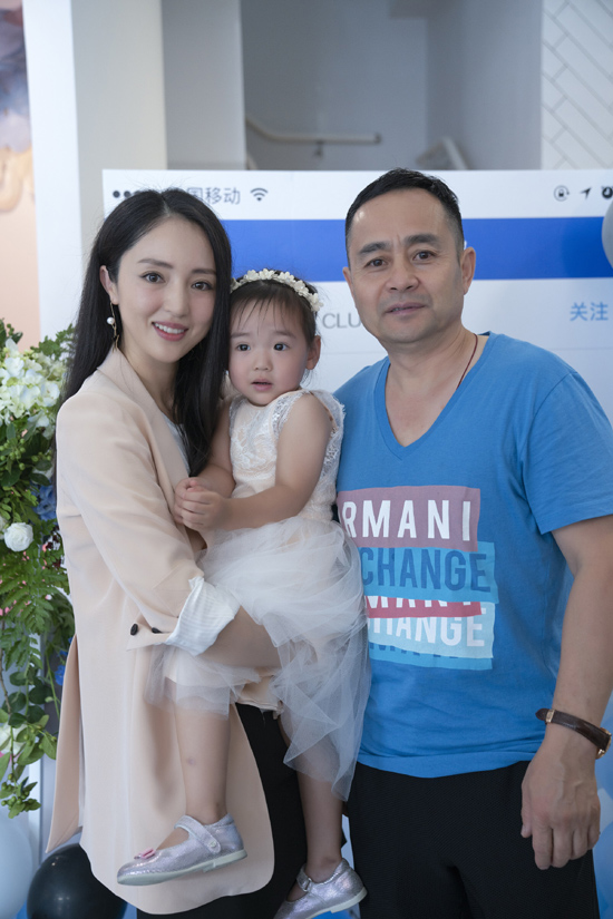 董璇亲子餐厅筹备两年开业 精致唯美众星力荐