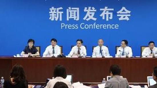 教育部长:随迁子女跨省转学全程网上办理