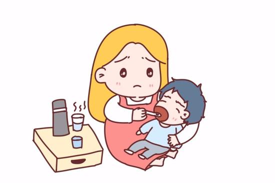 孩子流感高烧反复,爸爸急的要输液,妈妈大吵阻