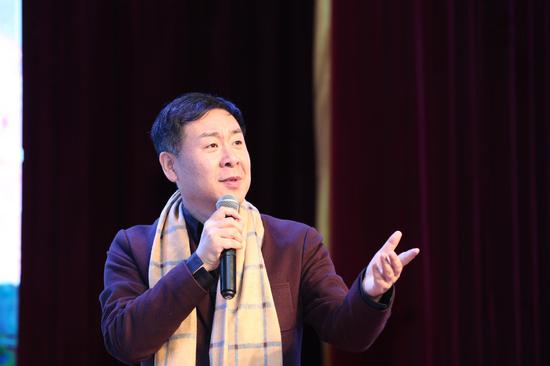 中国有名朗诵艺术家詹泽