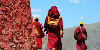 用信仰筑起的人间佛国