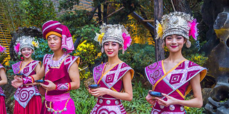 这里跳舞的小姐姐真漂亮