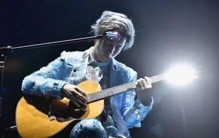 薛之谦与前妻复合为什么能得到网民祝福?|薛之