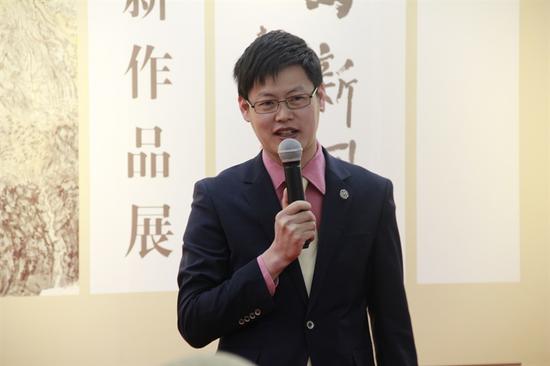 1920美术馆馆长叶庆平致答谢词