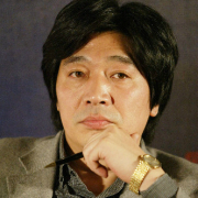 鲁政委：欧元区QE让人民币走到十字路口