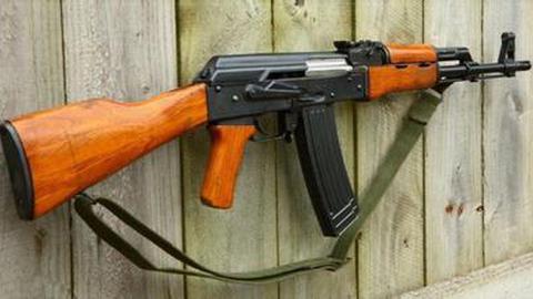 英皇时代的神秘命案：12714号警官