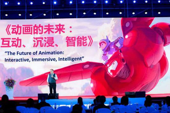 前美国迪士尼公司中国原创副总裁、北京电影学院动画学院特聘教授凯文·盖格以“动画的未来：互动、沉浸、智能”为题作主旨演讲