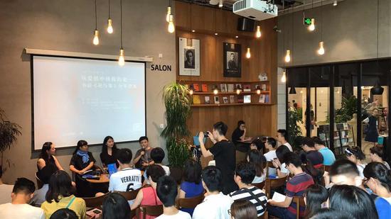 从爱情中拯救历史--小说《花与雾》分享沙龙