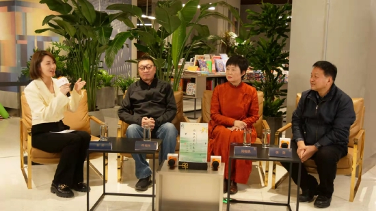 陈福民、周晓枫、徐剑对谈“非虚构的边界”