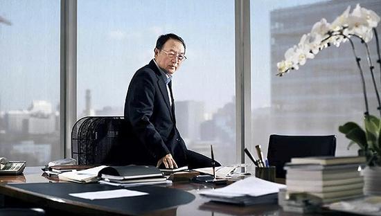 上市一年股价却跌了一半 柳传志说联想控股有