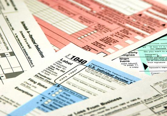 美国国税局让富人变得更富有|国税局|1%|美国