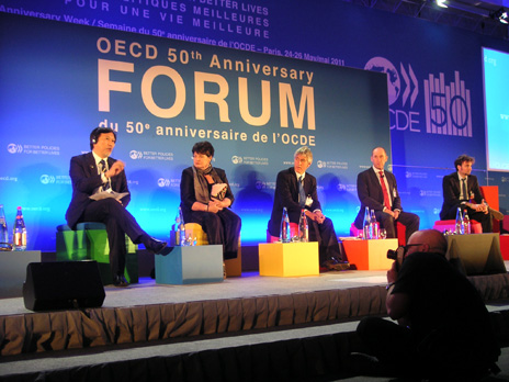 2011年中国美国gdp_中国工业GDP远超美国