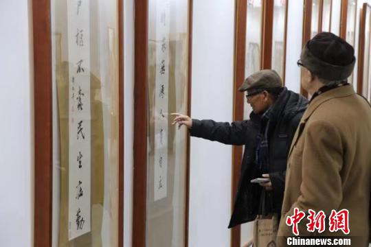 28日,首届东北亚文化艺术博览会在哈尔滨落幕。 刘锡菊 摄