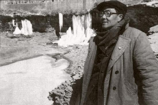 1981年,杨先让摄于陕北