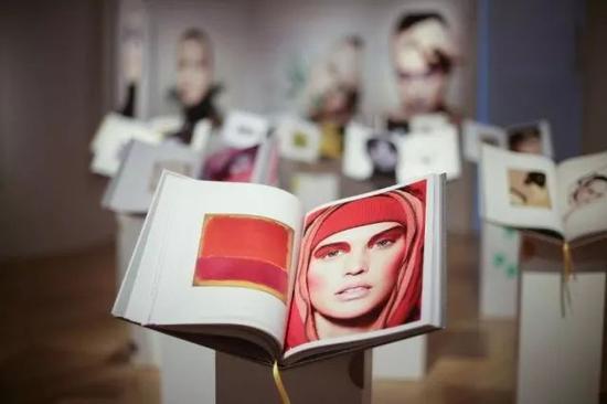 Dior《色彩的艺术》2017年韩国首尔展览现场