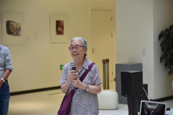原北京电影学院美术系资深教授邓淑民致辞