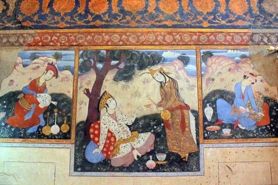 四十柱宫内的细密画