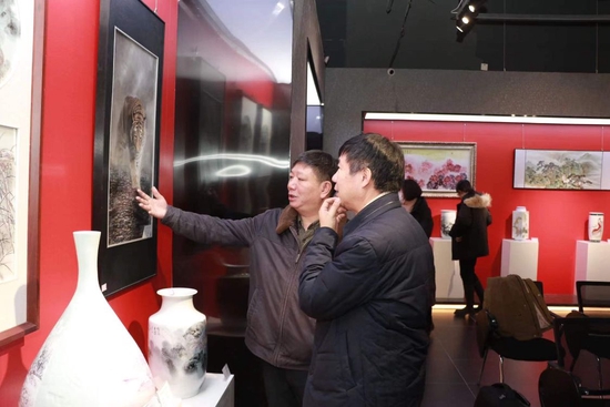 第二届江西省陶瓷艺术大师作品联展开幕
