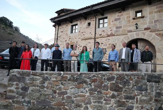 在古色古香的建筑博物馆，举办“和合之道 - 2018皮苏埃尔加国际公共艺术创作营”研讨会。