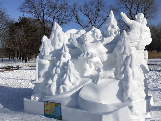 全国雪雕比赛获奖作品 太阳岛雪博会供图