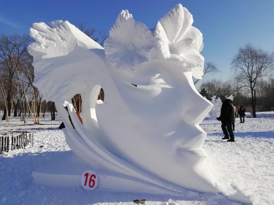 全国雪雕比赛获奖作品　太阳岛雪博会供图
